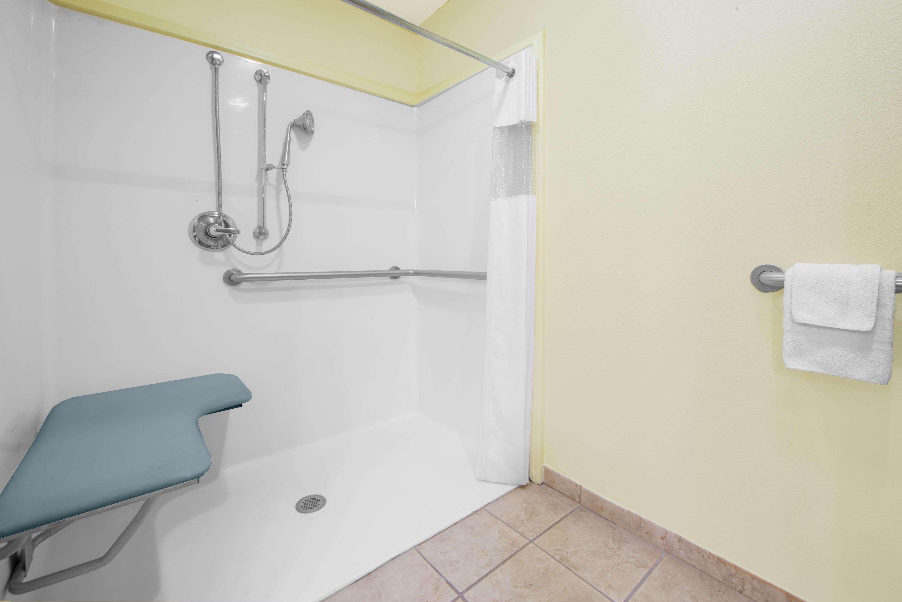 Hotel Days By Wyndham South 2*
