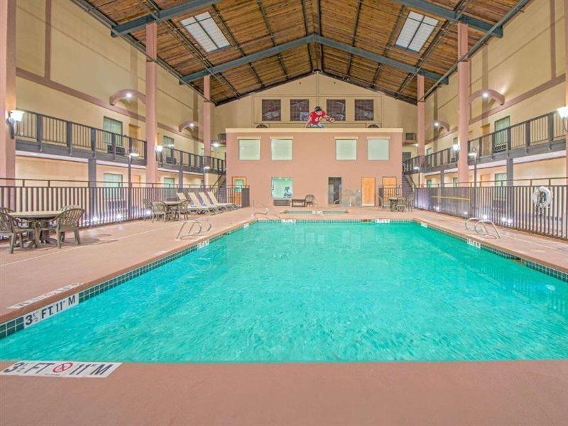 Days By Wyndham South Hotel 2*